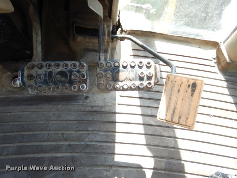 image for item DM1390 John Deere 6715  MFWD tractor