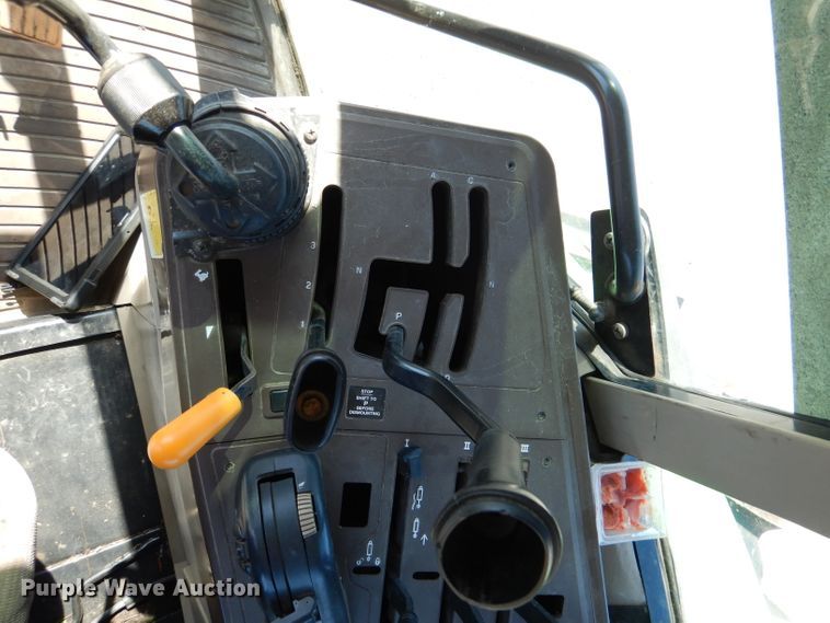 image for item DM1390 John Deere 6715  MFWD tractor