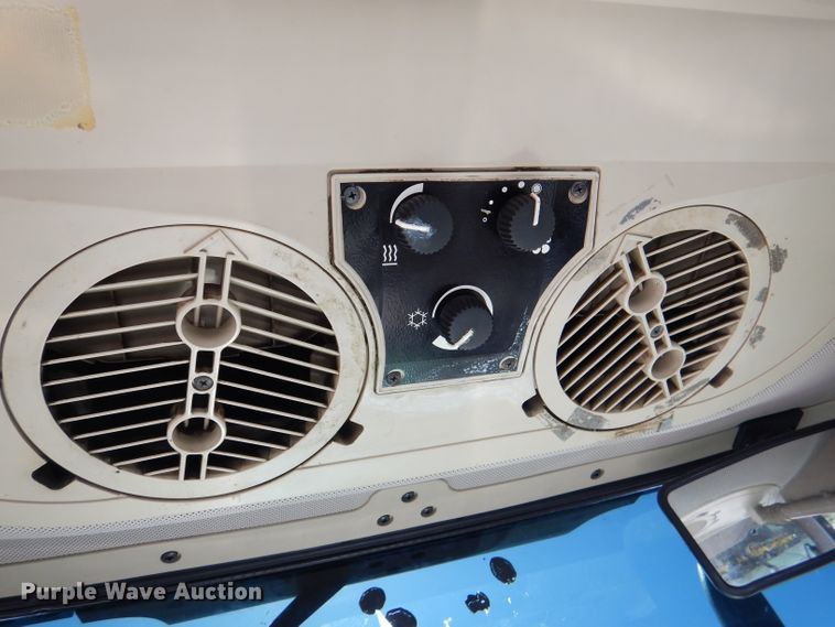 image for item DM1390 John Deere 6715  MFWD tractor