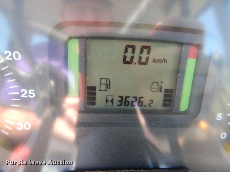 image for item DM1391 John Deere 6715  MFWD tractor