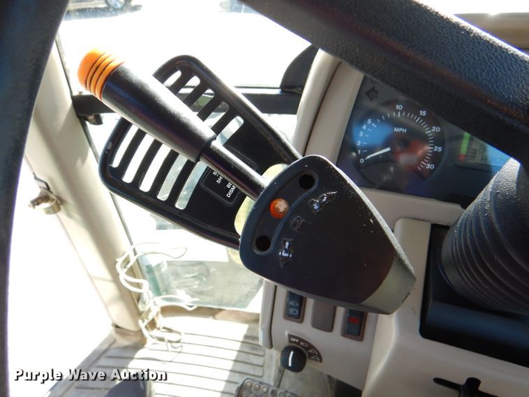 image for item DM1391 John Deere 6715  MFWD tractor