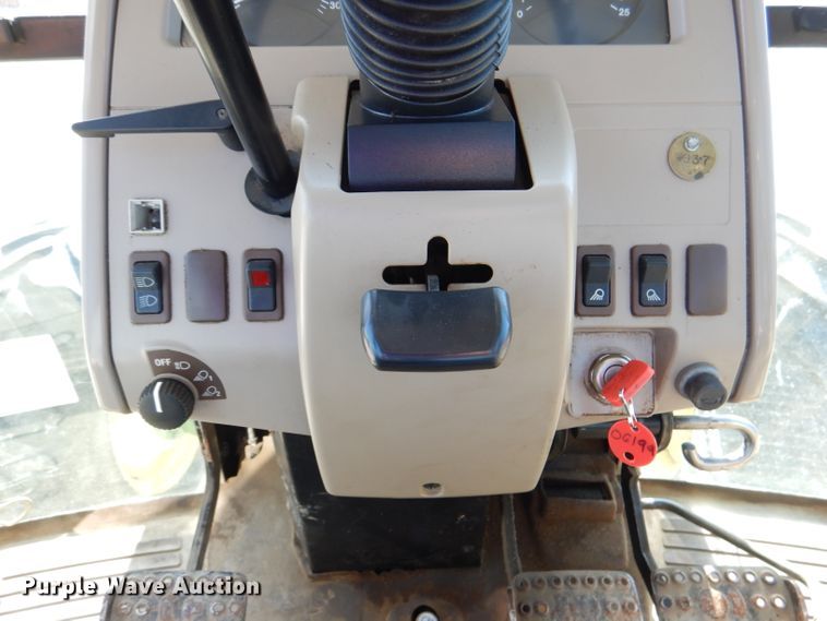 image for item DM1391 John Deere 6715  MFWD tractor