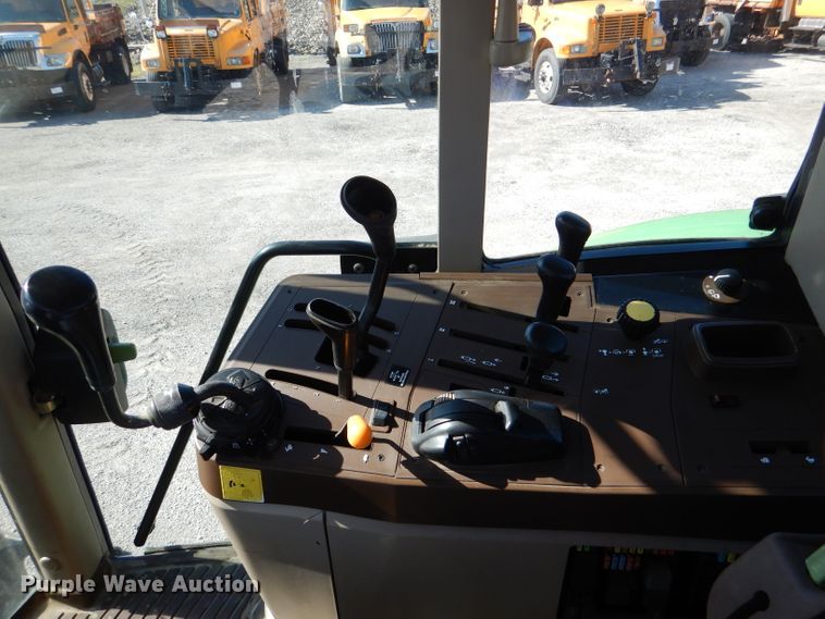 image for item DM1391 John Deere 6715  MFWD tractor