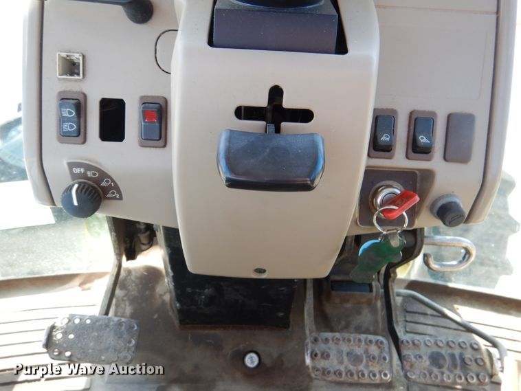 image for item DM1392 John Deere 6615  MFWD tractor