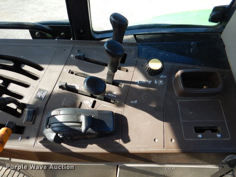 image for item DM1392 John Deere 6615  MFWD tractor