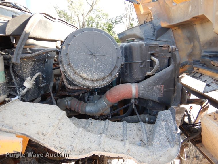 image for item DM1394 2006 International WorkStar 7400  truck cab and chassis