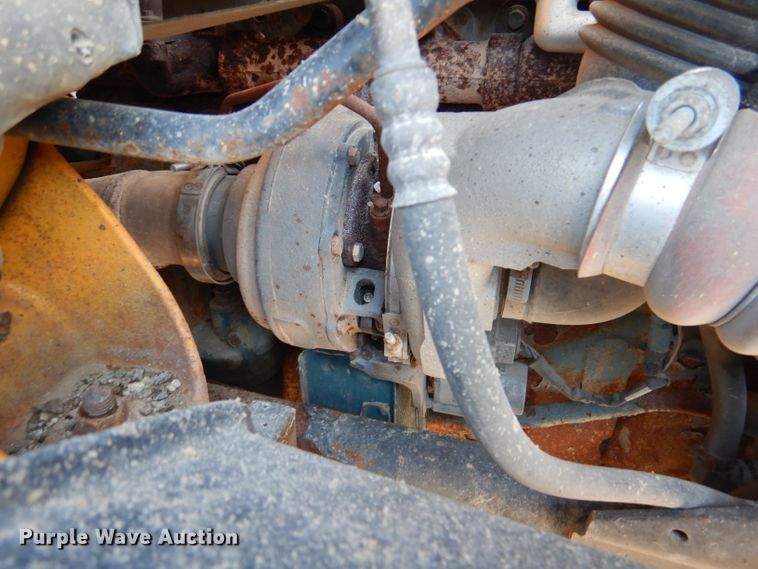 image for item DM1394 2006 International WorkStar 7400  truck cab and chassis