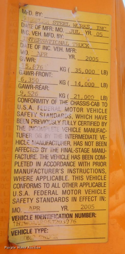 image for item DM1394 2006 International WorkStar 7400  truck cab and chassis