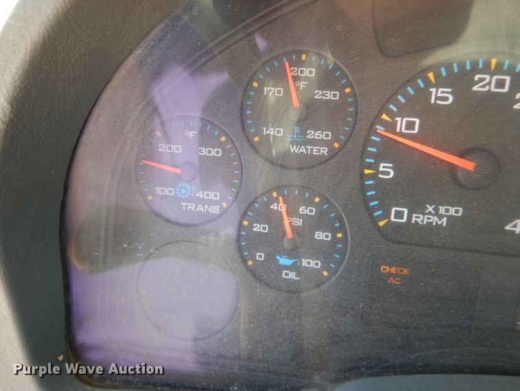 image for item DM1395 2004 International WorkStar 7400  dump truck