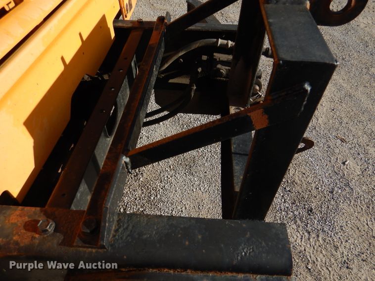 image for item DM1396 2002 International 4900  Crew Cab dump truck