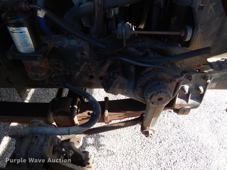 image for item DM1396 2002 International 4900  Crew Cab dump truck