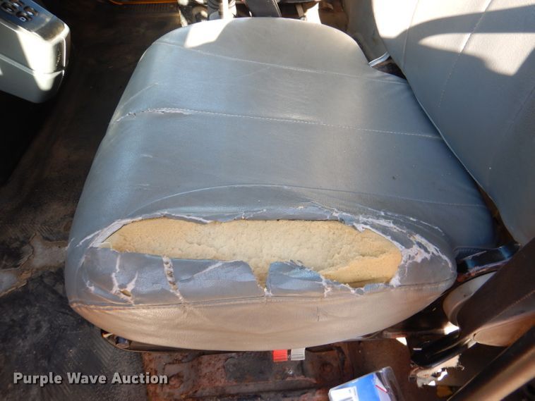 image for item DM1397 2006 International WorkStar 7400  dump truck