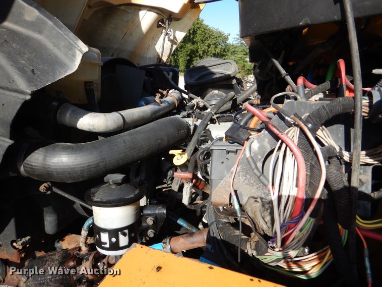 image for item DM1397 2006 International WorkStar 7400  dump truck