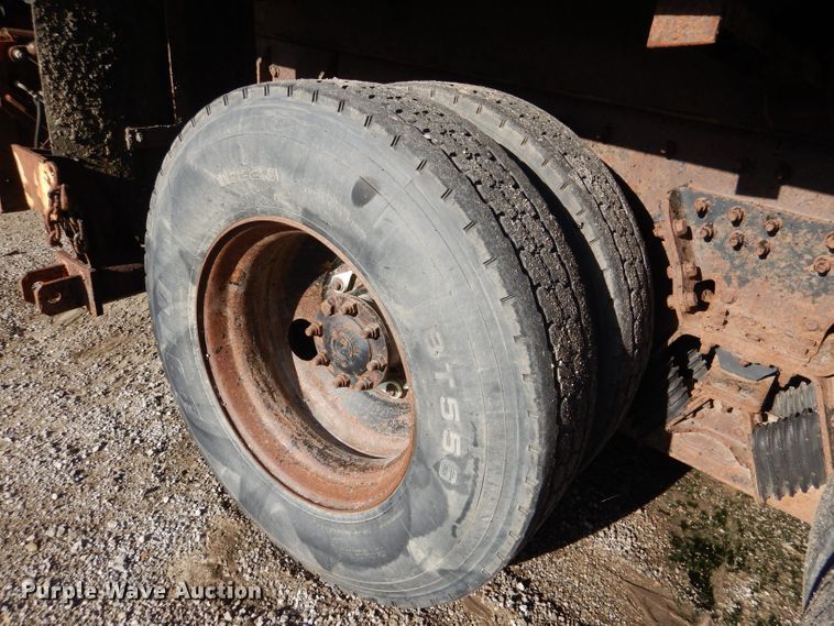 image for item DM1397 2006 International WorkStar 7400  dump truck