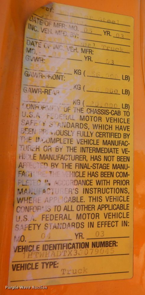 image for item DM1398 2003 International WorkStar 7400  flatbed truck