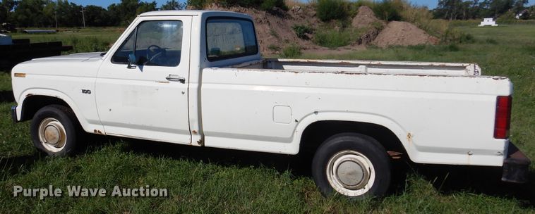 image for item DM5027 1982 Ford F100  pickup truck
