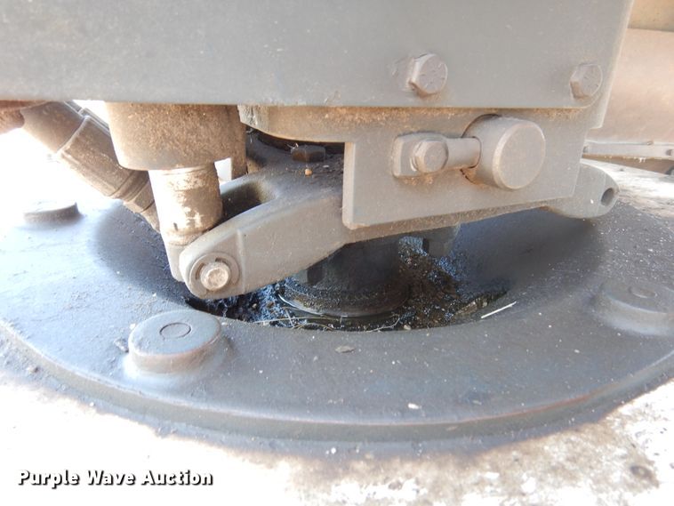 image for item DM5029 2004 Johnston 3000  street sweeper