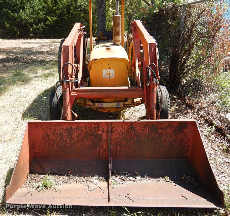 image for item DM5033 John Deere 401-B  tractor