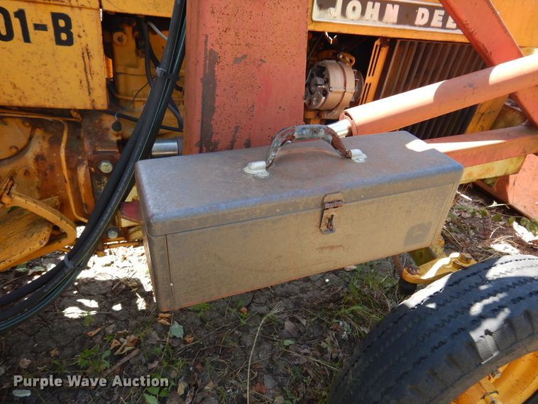 image for item DM5033 John Deere 401-B  tractor