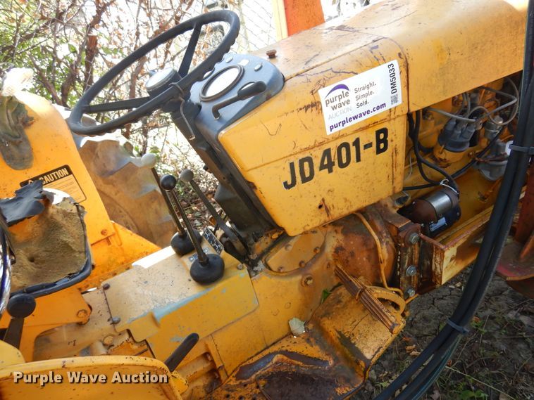 image for item DM5033 John Deere 401-B  tractor