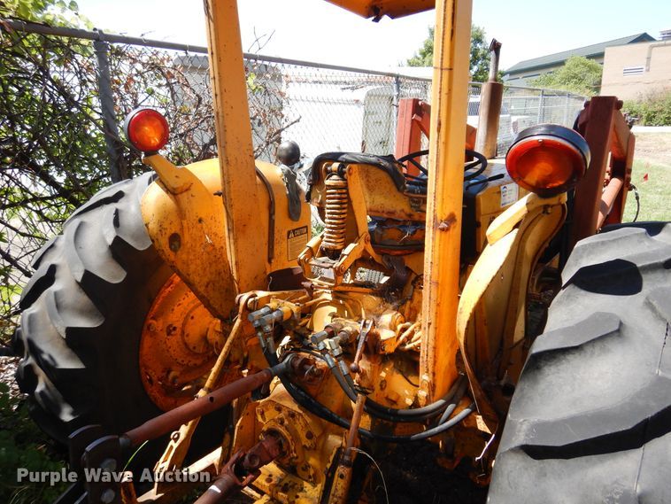 image for item DM5033 John Deere 401-B  tractor