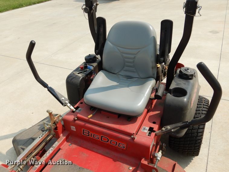 image for item DM5039 2010 Big Dog 929604  ZTR lawn mower