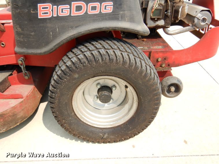 image for item DM5039 2010 Big Dog 929604  ZTR lawn mower