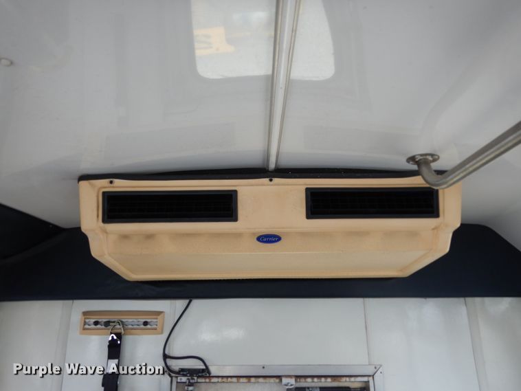 image for item DM6311 2002 Ford Econoline E450  shuttle bus