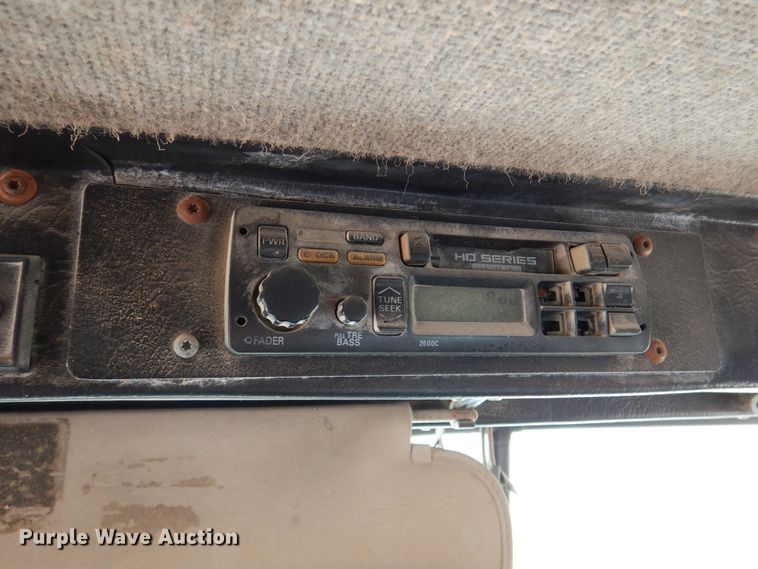 image for item DM6389 1999 Kenworth T800  water truck