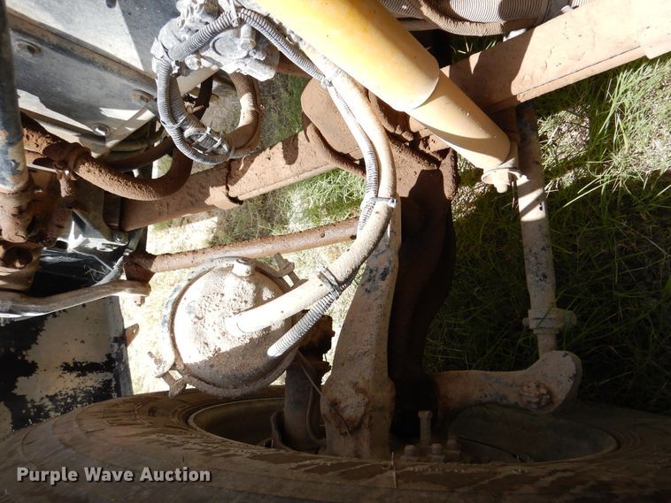 image for item DM6389 1999 Kenworth T800  water truck