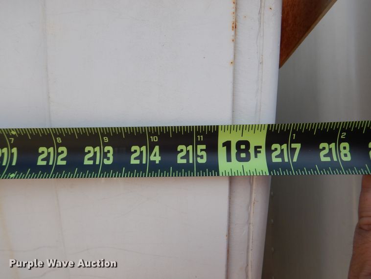 image for item DM6389 1999 Kenworth T800  water truck