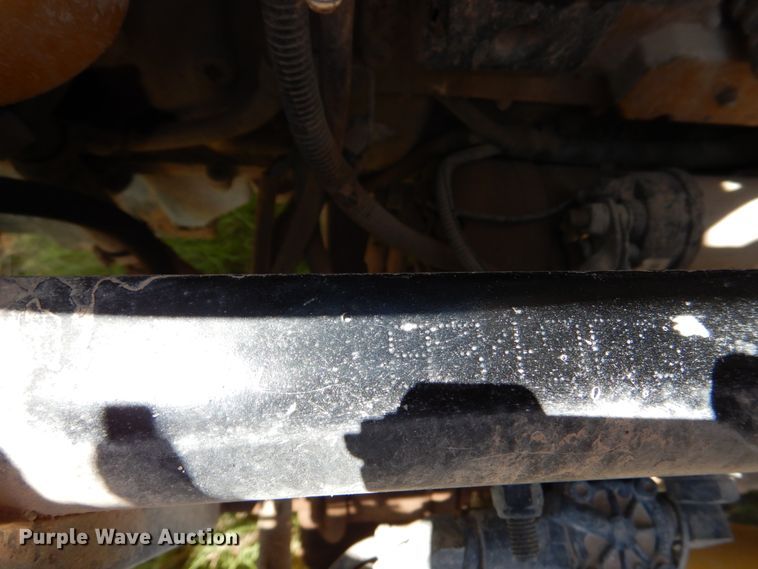 image for item DM6389 1999 Kenworth T800  water truck