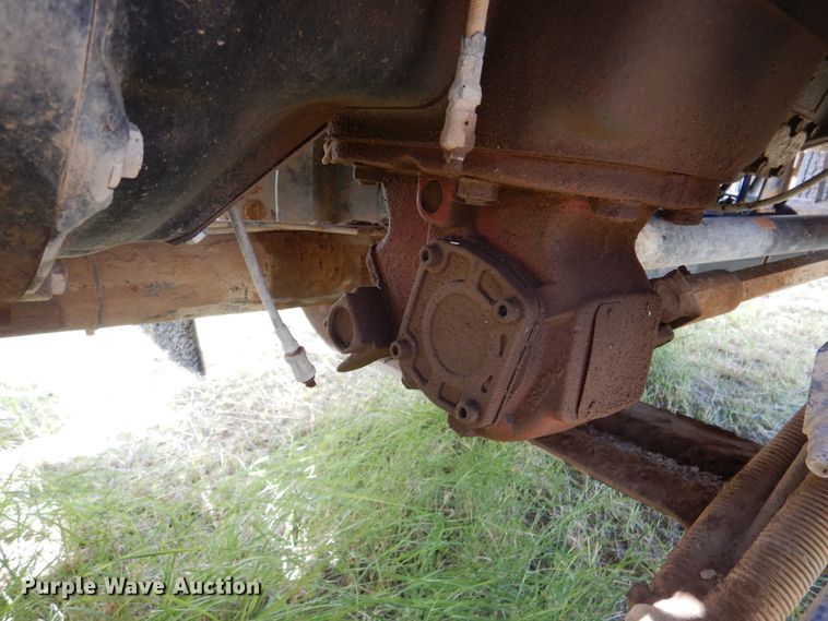 image for item DM6389 1999 Kenworth T800  water truck