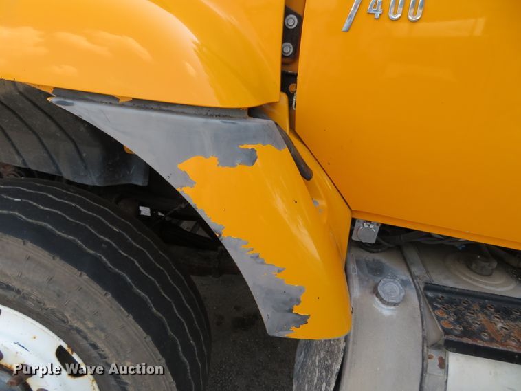 image for item DN5838 2007 International 7400  dump truck