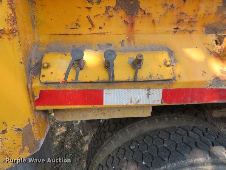 image for item DN5838 2007 International 7400  dump truck