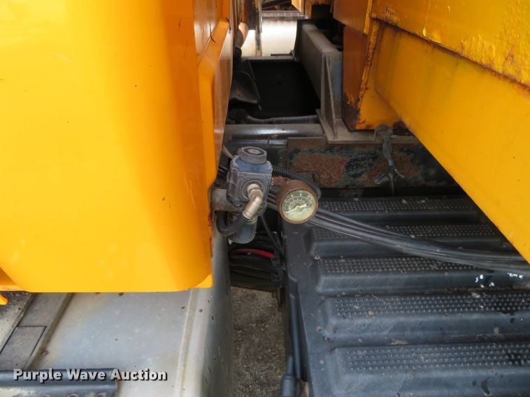 image for item DN5838 2007 International 7400  dump truck