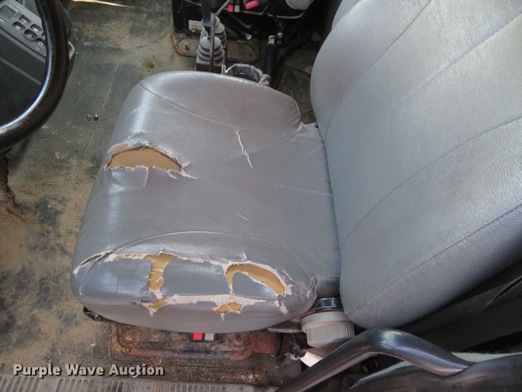 image for item DN5838 2007 International 7400  dump truck