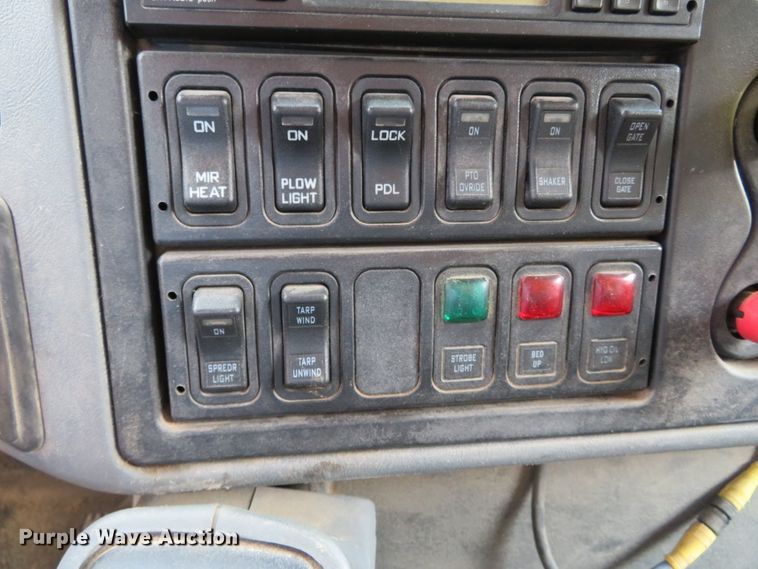 image for item DN5838 2007 International 7400  dump truck