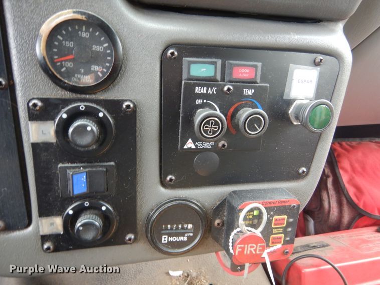 image for item HI9978 2010 Ford F650 Super Duty  shuttle bus