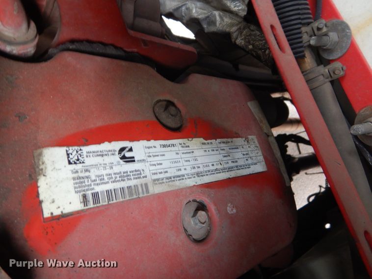 image for item HI9978 2010 Ford F650 Super Duty  shuttle bus