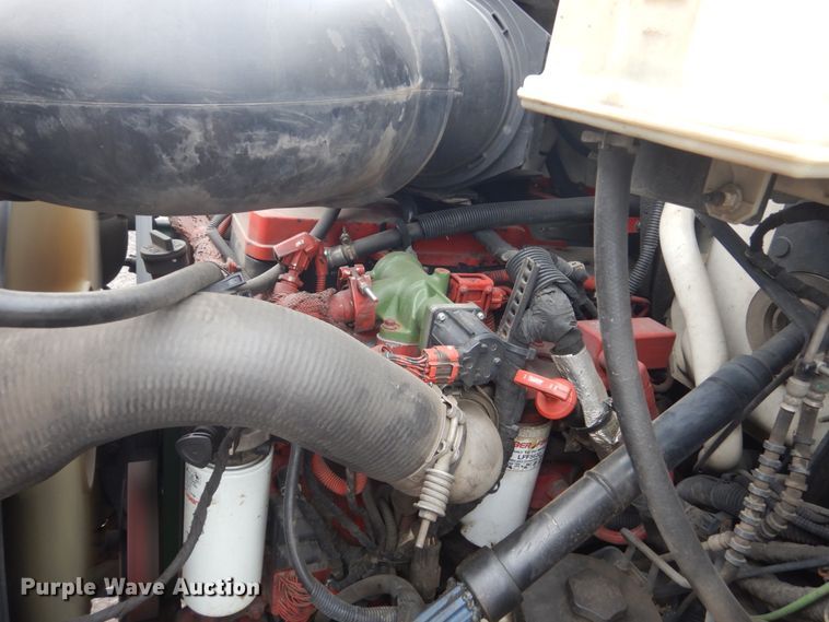 image for item HI9979 2010 Ford F650 Super Duty  shuttle bus