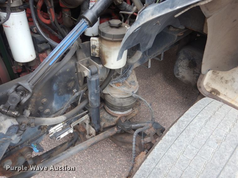 image for item HI9979 2010 Ford F650 Super Duty  shuttle bus