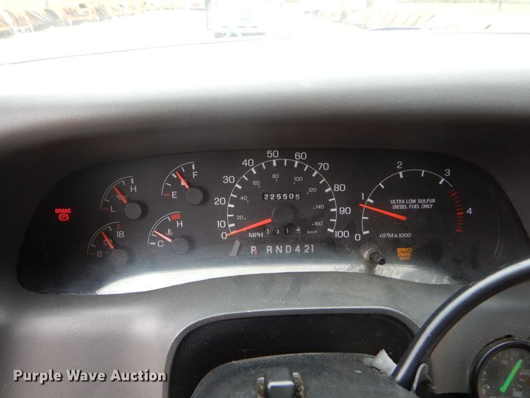 image for item HI9980 2010 Ford F650  shuttle bus