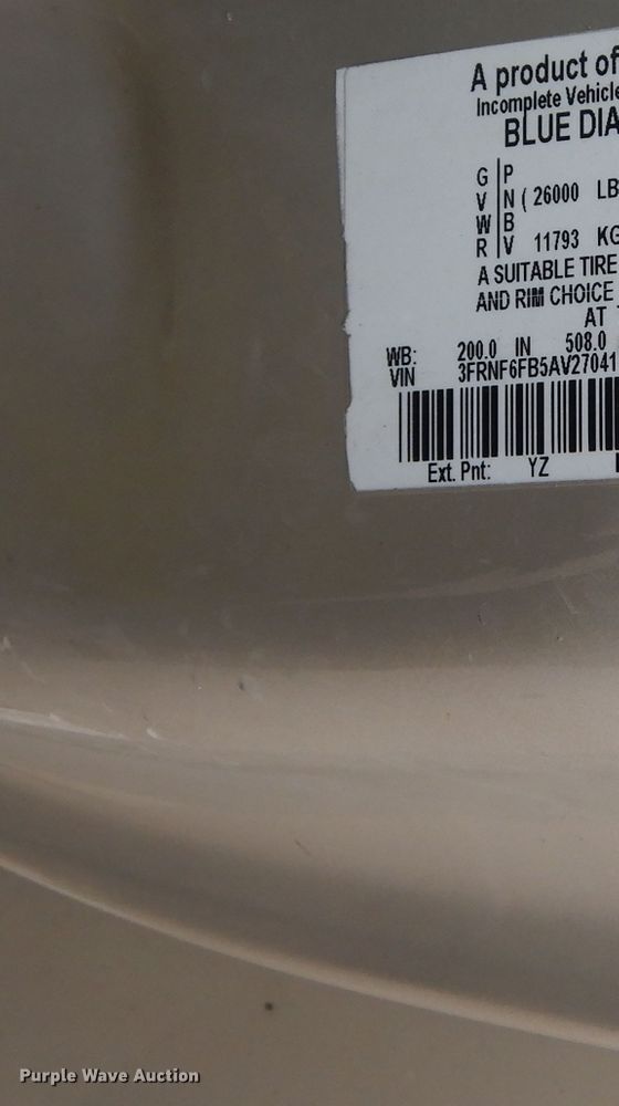 image for item HI9980 2010 Ford F650  shuttle bus