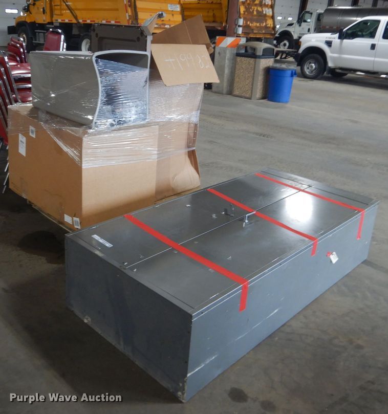 Office supplies in Sioux Falls, SD Item HI9982 sold Purple Wave