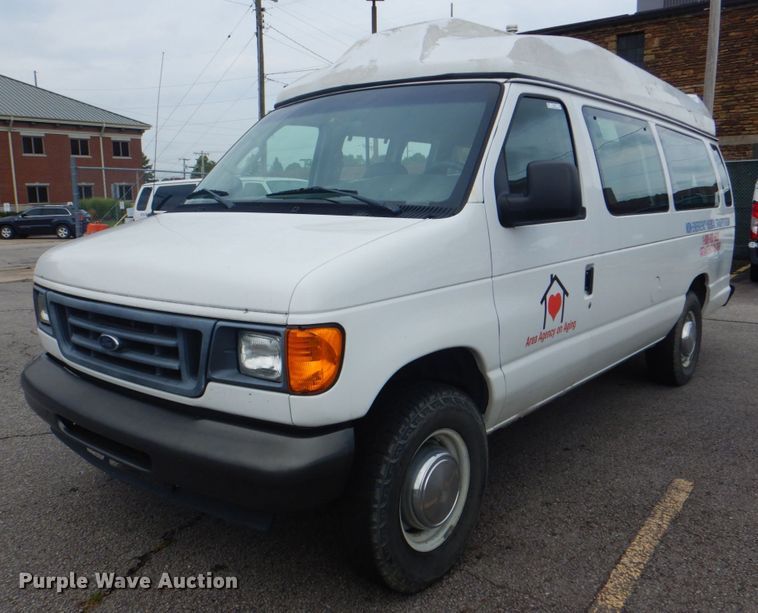 image for item ID9076 2006 Ford E350 Super Duty XL  van