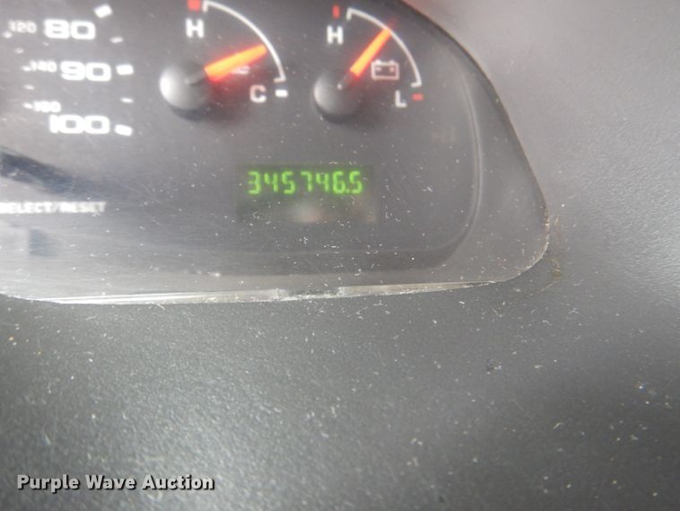 image for item ID9076 2006 Ford E350 Super Duty XL  van