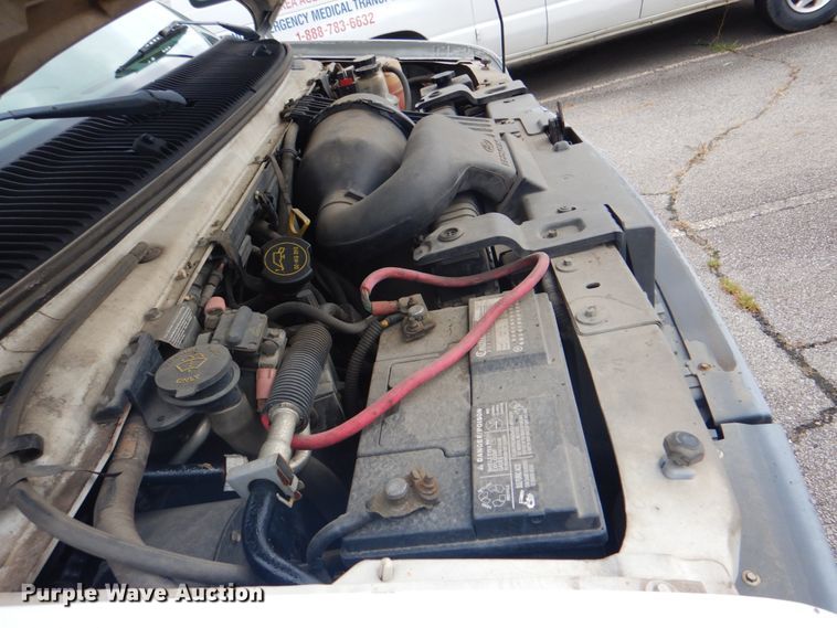 image for item ID9076 2006 Ford E350 Super Duty XL  van