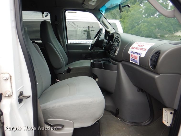 image for item ID9082 2008 Ford E150  van