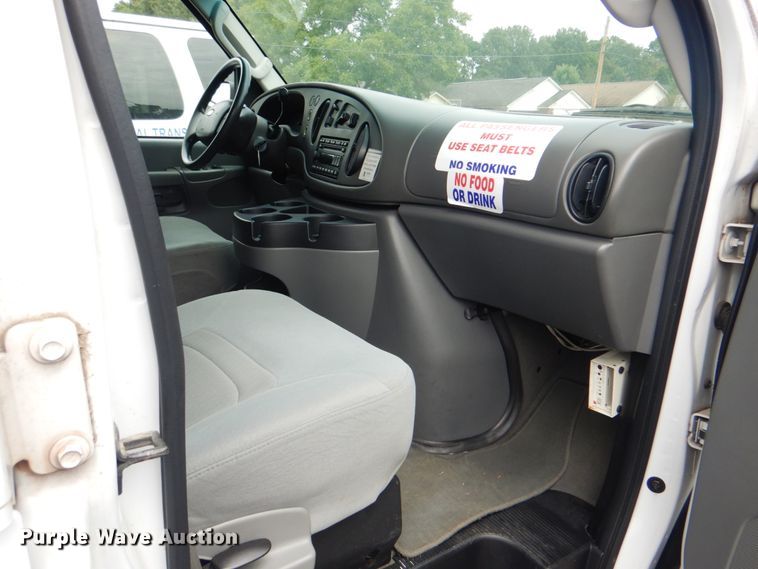 image for item ID9082 2008 Ford E150  van